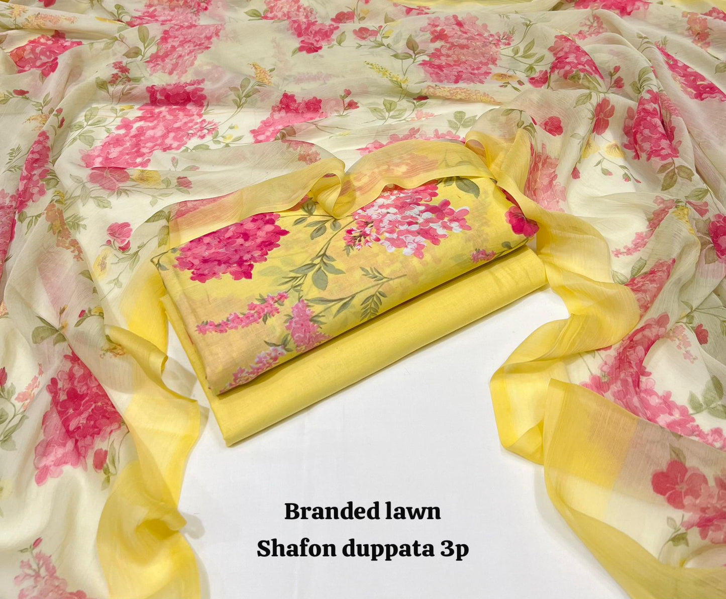 Lawn 3PC โ Chiffon Dupatta โ D-117