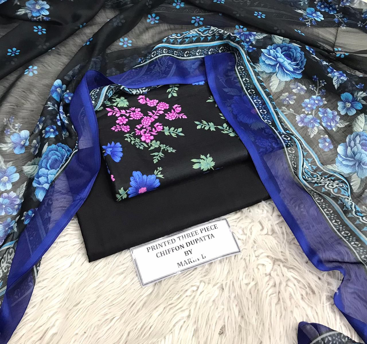Lawn 3PC โ Chiffon Dupatta โ D-115